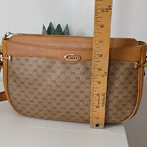 Vintage Gucci Micro GG Monogram Canvas & Leather Shoulder Bag - Picture 14 of 16